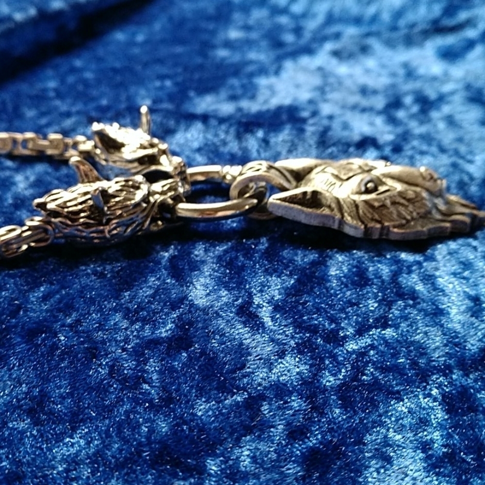 Versatile Nordic Viking Stainless Wolf Head Necklace Statement piece - Picture 7 of 14